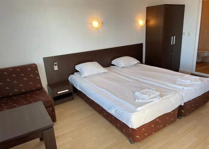 Πανσιόν Gergana 4*